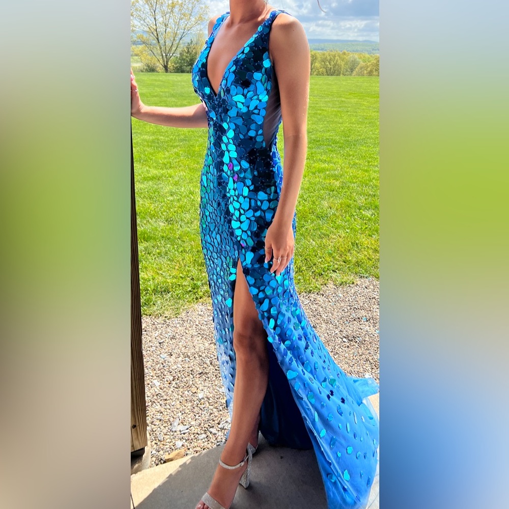Jovani 02479 Prom Dress Blue size 00